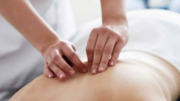 Massagens relaxantes e sensuais conquistam pernambucanos pelos seus benefícios terapêuticos
